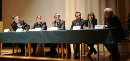 17.3.2011_skolkovopaneeli.jpg