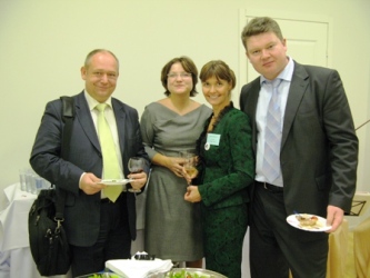 30.11.2010_kuva 5_pietari_avajaiset112p.jpg