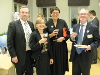 30.11.2010_kuva 7_pietari_avajaiset118p-002.jpg