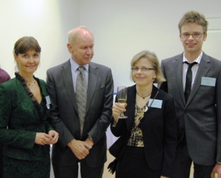 30.11.2010_kuva 12_pietari_avajaiset148_2p.jpg